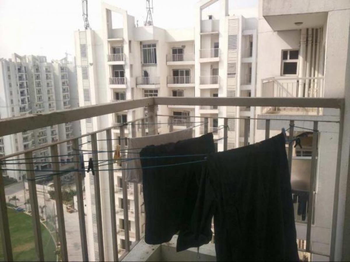 2 bedrooms House in Ghaziabad, India No. 56477