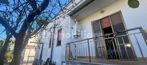 3 Schlafzimmer Villa in Aprilia, Italy, Nr. 92541 35