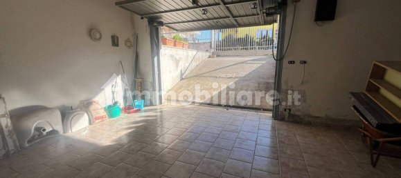 3 Schlafzimmer Villa in Aprilia, Italy, Nr. 92541 31