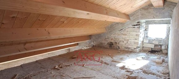 7 rooms House in Belmonte Piceno, Italy No. 167722 36