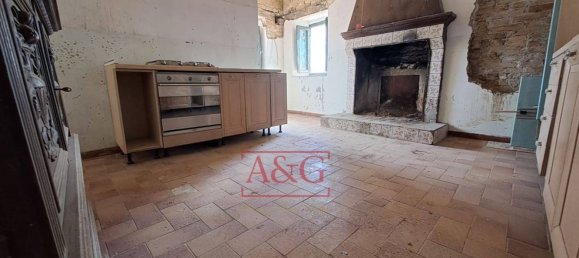 7 rooms House in Belmonte Piceno, Italy No. 167722 46