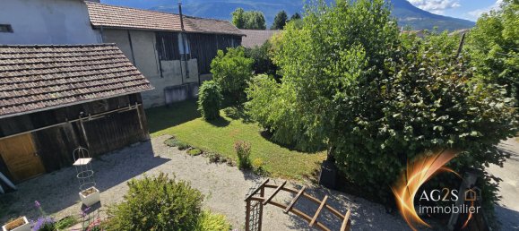 3 bedrooms House in Pontcharra, France No. 308766 2