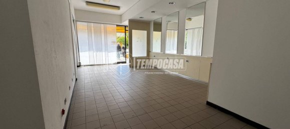 1-Zimmer Gewerbliche Immobilie in Eraclea, Italy, Nr. 285048 8