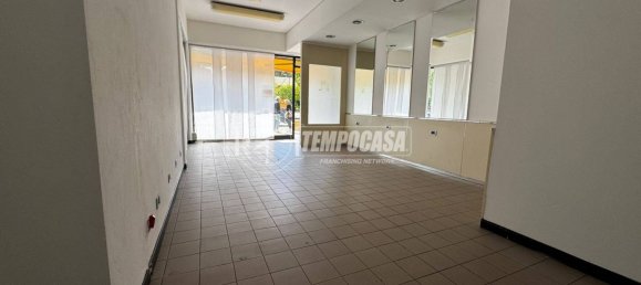 1-Zimmer Gewerbliche Immobilie in Eraclea, Italy, Nr. 285048 10