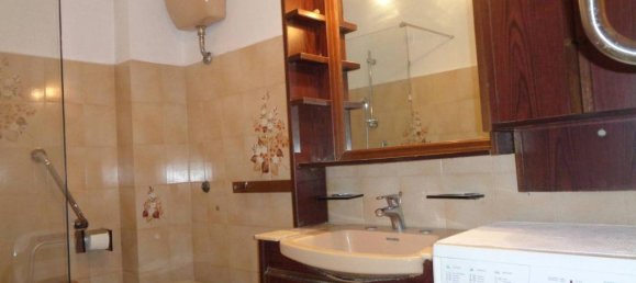 5 rooms Apartment in Rome, Italy No. 36640 57
