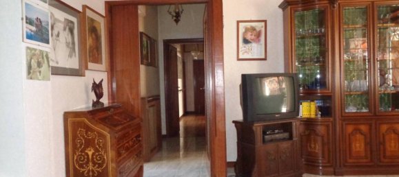 5 rooms Apartment in Rome, Italy No. 36640 16