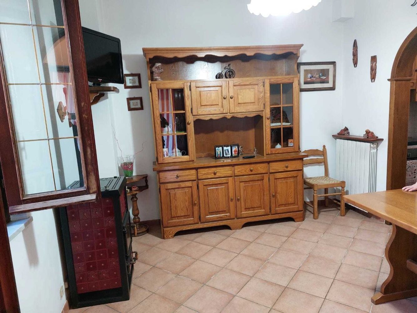 7-Zimmer Haus in Castelnuovo Magra, Italy, Nr. 138276