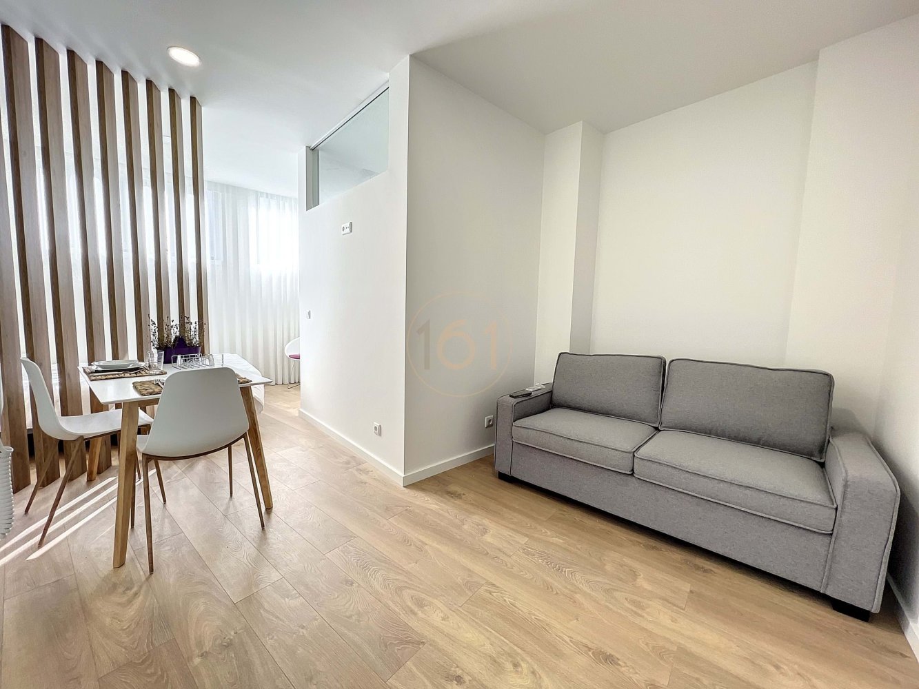 5 bedrooms Apartment in Porto, Portugal No. 123267