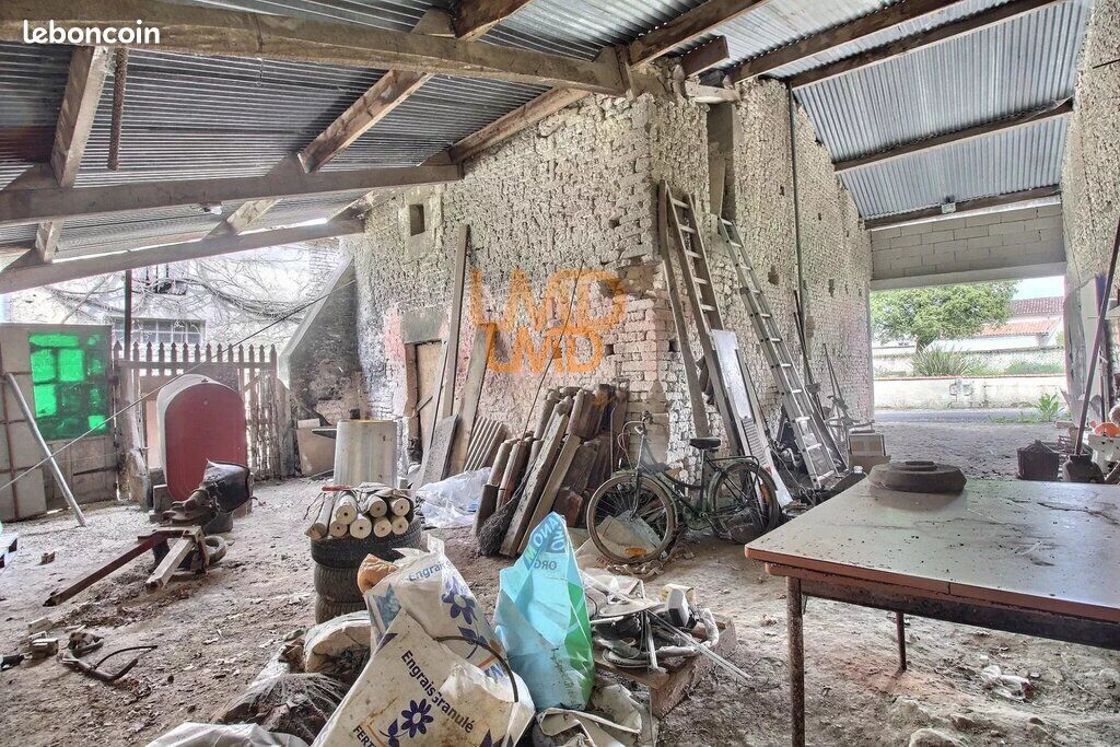 3 rooms House in Charente-Maritime, France No. 336801