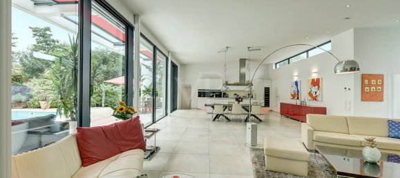 4 bedrooms Villa in Duisburg, Germany No. 325179 20