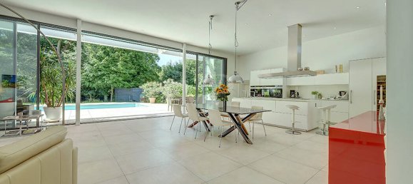 4 bedrooms Villa in Duisburg, Germany No. 325179 6