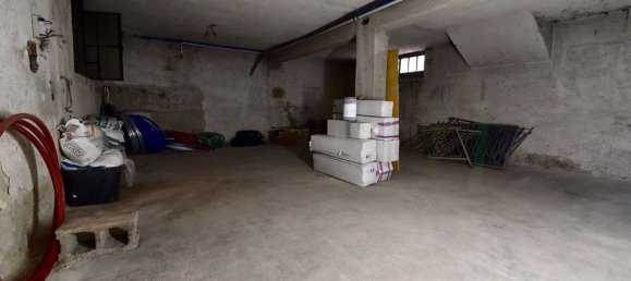 Casa de 4 divisões em Solaro, Italy N.º 167947 31