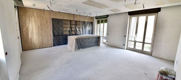 Casa de 4 divisões em Solaro, Italy N.º 167947 5