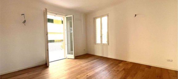 2غرفة شقة في Carpi, Italy رقم 61285 10