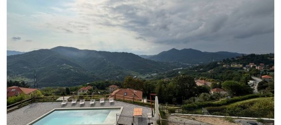 3 Schlafzimmer Penthouse in Serra Riccò, Italy, Nr. 318006 17