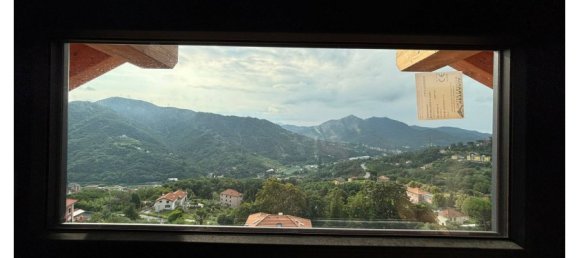 3 Schlafzimmer Penthouse in Serra Riccò, Italy, Nr. 318006 21
