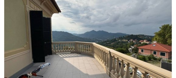 3 Schlafzimmer Penthouse in Serra Riccò, Italy, Nr. 318006 24