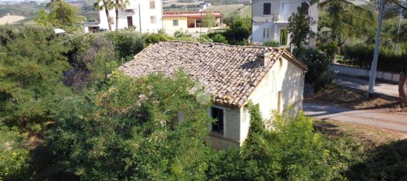 Casa de 3 dormitorios en Monsampolo del Tronto, Italy No. 340719 4