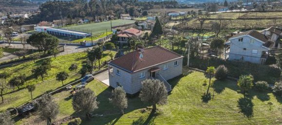 3 غرف نوم منزل في Vila Verde, Portugal رقم 157495 31