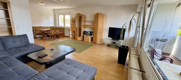Apartamento de 2 dormitorios en Offenbach, Germany No. 351007 5