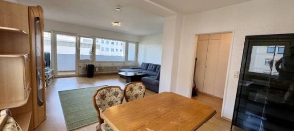 Apartamento de 2 dormitorios en Offenbach, Germany No. 351007 2