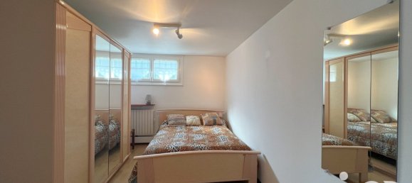 6 bedrooms House in Saint-Pierre-du-Mont, France No. 101917 11