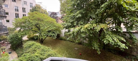 Studio à Paris, France No. 362724 6