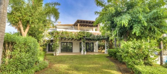 6 bedrooms Villa in Marbella, Spain No. 98988 27