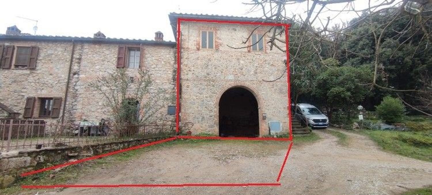 5 rooms House in Monteriggioni, Italy No. 72717