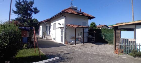 3 Schlafzimmer Haus in Bellinzago Novarese, Italy, Nr. 316776 18
