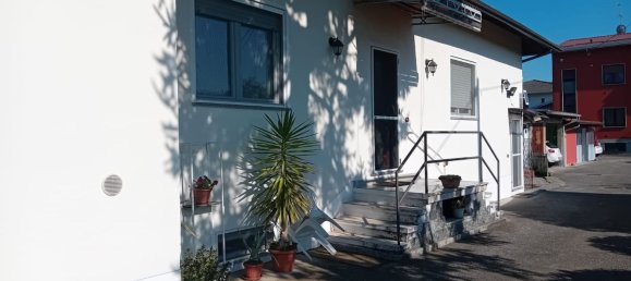 3 Schlafzimmer Haus in Bellinzago Novarese, Italy, Nr. 316776 34