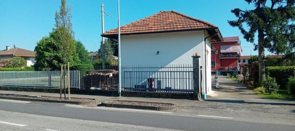 3 Schlafzimmer Haus in Bellinzago Novarese, Italy, Nr. 316776 33