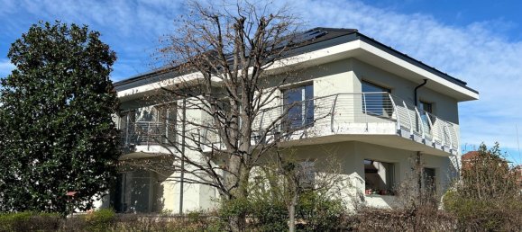 Квартира с 5 спальнями в Карманьола, Италия № 313299 2