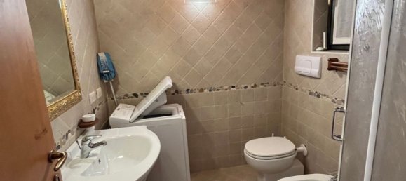 3 rooms Apartment in Brescia, Italy No. 238622 14