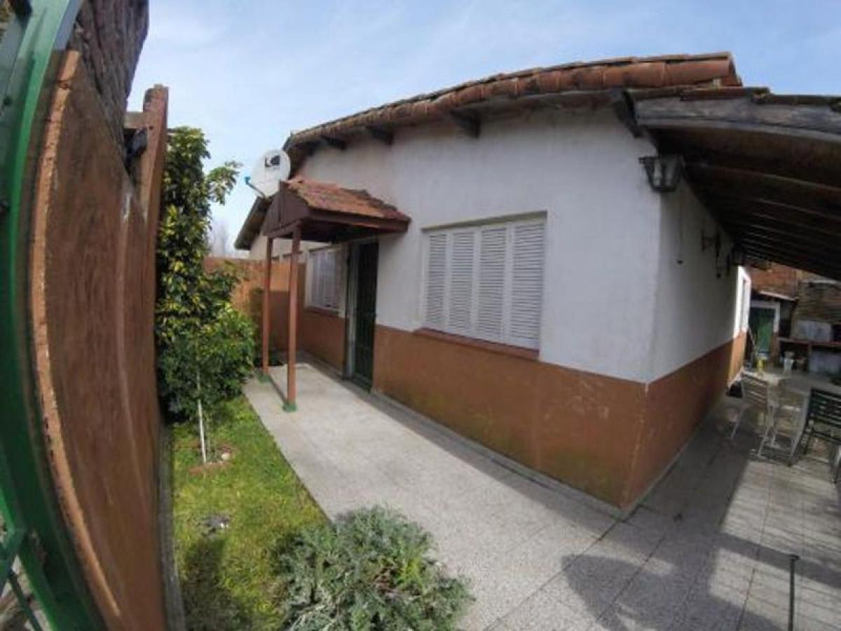 3 bedrooms Apartment in Mar del Plata, Argentina No. 88999