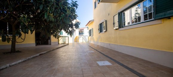 5 bedrooms Villa in Torres Vedras, Portugal No. 129361 4