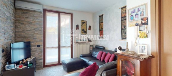 2 Schlafzimmer Wohnung in Lentate sul Seveso, Italy, Nr. 275719 6