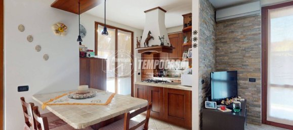 2 Schlafzimmer Wohnung in Lentate sul Seveso, Italy, Nr. 275719 7