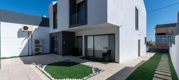 4 غرف نوم منزل في Odivelas, Portugal رقم 111876 11