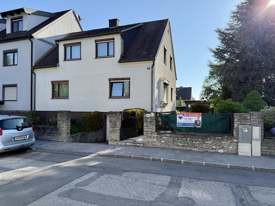 Дом с 4 спальнями в Винер Нойштадт, Австрия № 127380