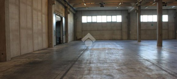 5763m² Warehouse in Luzzara, Italy No. 60482 32
