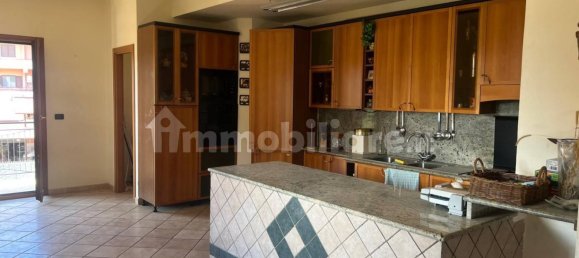 Квартира с 4 спальнями в Реджо Калабрия, Италия № 340150 3