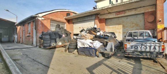  مستودع في Livorno Ferraris, Italy 250متر مربع رقم 120279 4