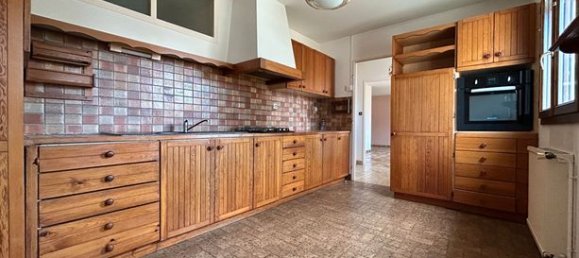 Casa de 2 dormitorios en Aiffres, France No. 310330 4