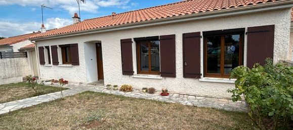 Casa de 2 dormitorios en Aiffres, France No. 310330 10