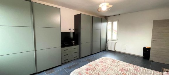 Дом с 6 комнатами в Мотта де Конти, Италия № 81885 17