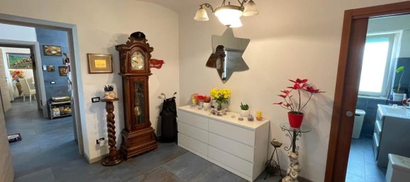 Дом с 6 комнатами в Мотта де Конти, Италия № 81885 4