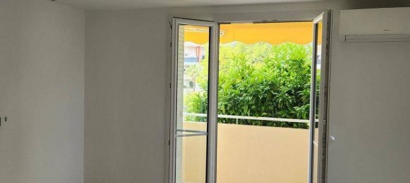 2 bedrooms Apartment in Cannes, France No. 325811 2