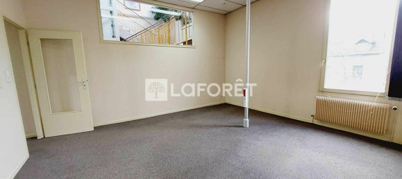 4 غرف نوم عقار تجاري في Golbey, France رقم 93848 4