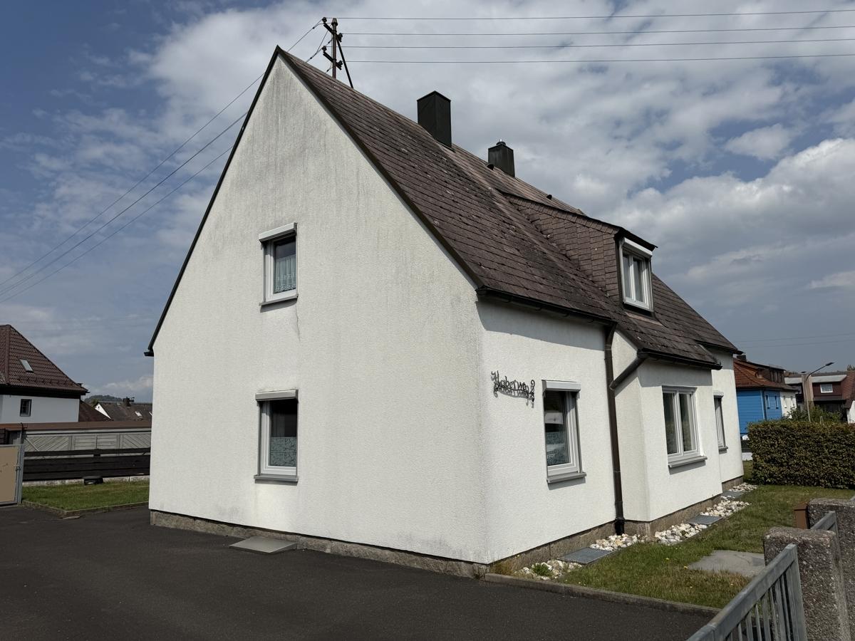 Дом с 6 комнатами в Tirschenreuth, Германия № 347505